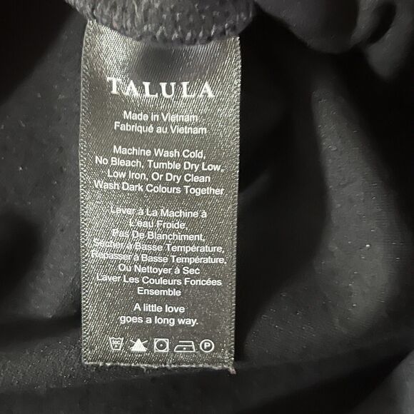 Talula Mini Skirt Size Small Black Faux Wrap Front Elastic Waist Stretch Pull On - Picture 5 of 9